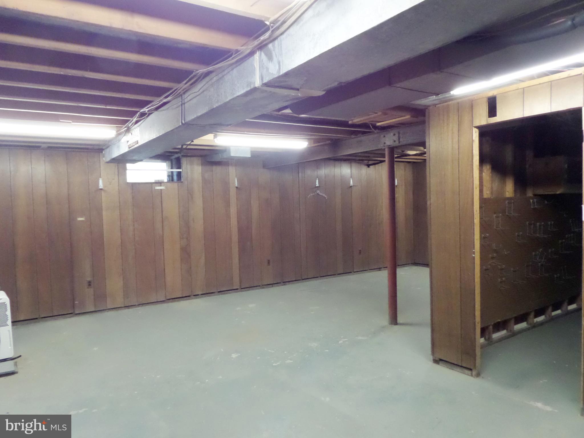514 Laverock Road Glenside, PA 19038 - Photo 47 of 55 Semi-fin walk out basement