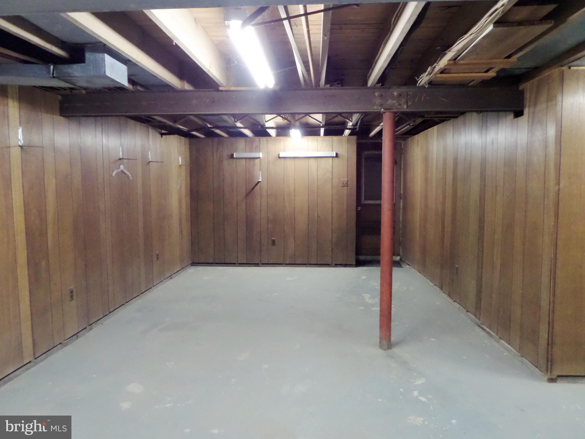 514 Laverock Road Glenside, PA 19038 - Photo 48 of 55 Semi-fin walk out basement