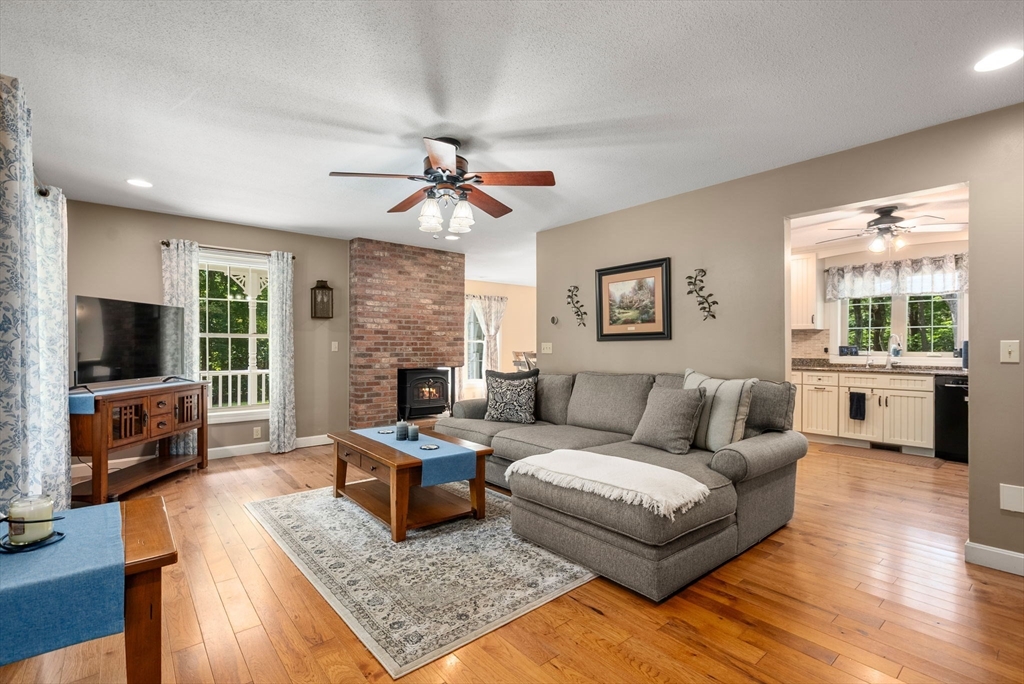 181 Moulton Hill Road Monson, MA 01057 - Photo 19 of 41