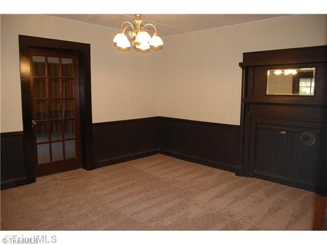 605 Swicegood Waitman Road Lexington, NC 27295 - Photo 6 of 16 Den/Family/Great Room.