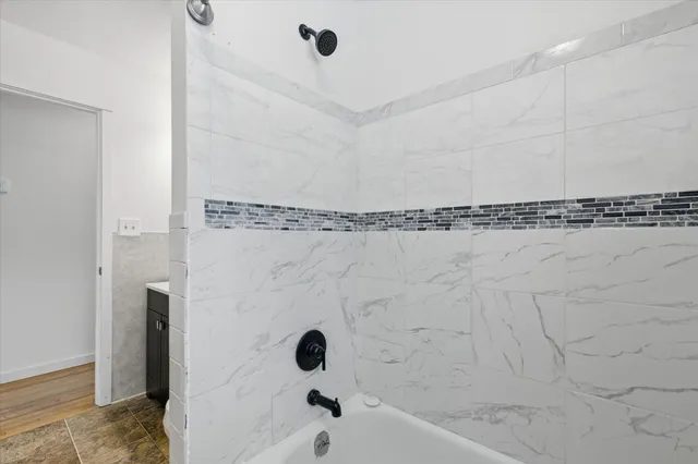 $279,900 | 6631 Elmwood Drive, Rockford, MN 55373