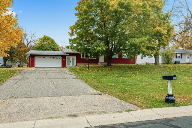 $279,900 | 6631 Elmwood Drive, Rockford, MN 55373