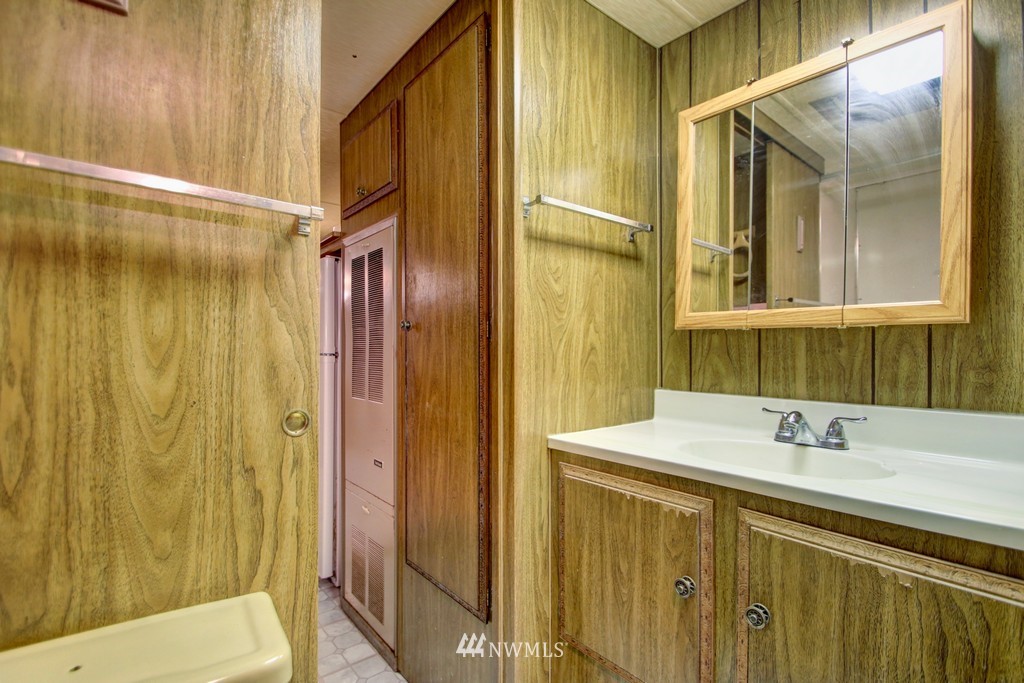 78-1 Goldrush Road Deming, WA 98244 - Photo 20 of 39 Gallery Image 20