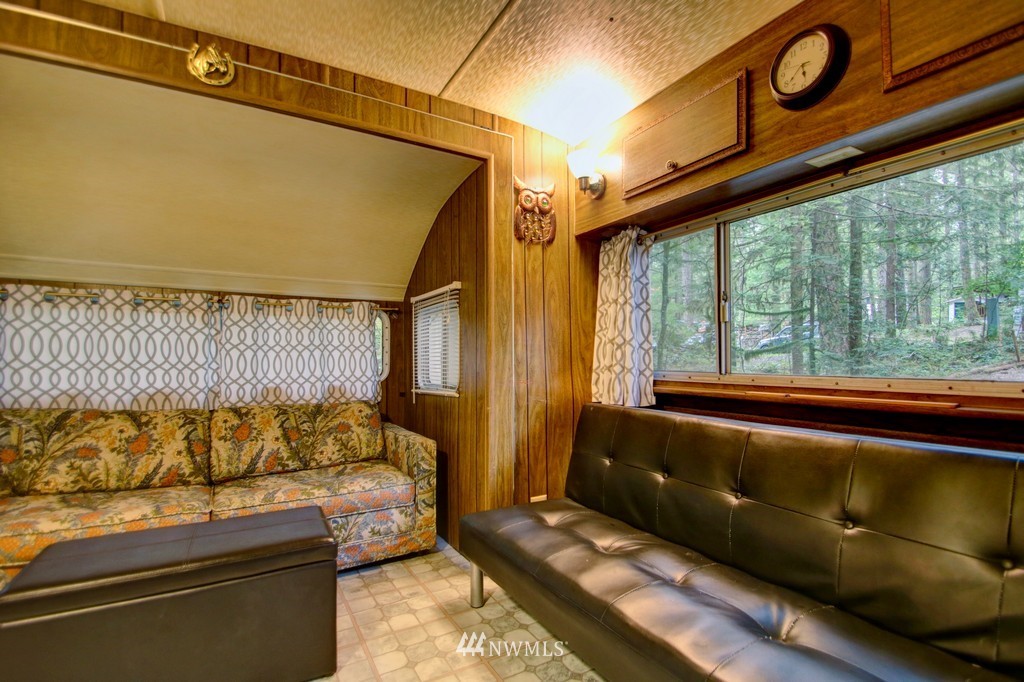 78-1 Goldrush Road Deming, WA 98244 - Photo 10 of 39 Gallery Image 10