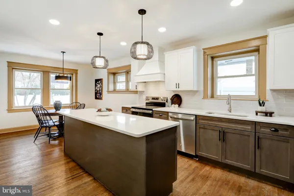 $622,500 | 725 Turner Avenue, Drexel Hill, PA 19026