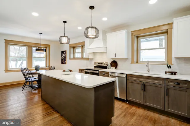 $624,900 | 725 Turner Avenue, Drexel Hill, PA 19026