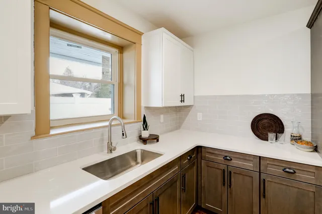 $624,900 | 725 Turner Avenue, Drexel Hill, PA 19026