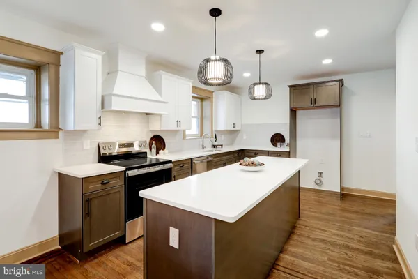 $622,500 | 725 Turner Avenue, Drexel Hill, PA 19026