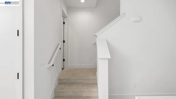 $1,200,596 | 1925 Grand Street, Alameda, CA 94501