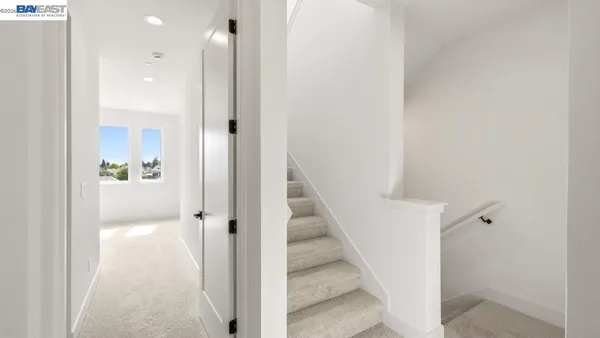 $1,200,596 | 1925 Grand Street, Alameda, CA 94501