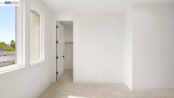 $1,200,596 | 1925 Grand Street, Alameda, CA 94501