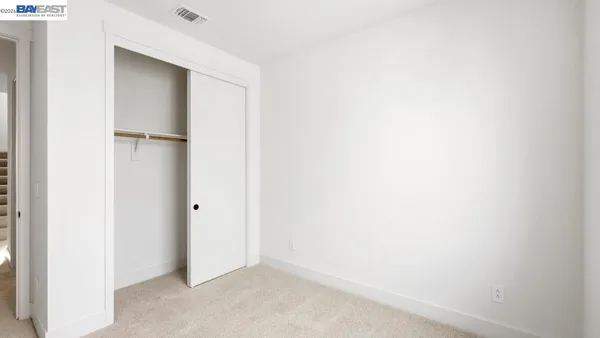 $1,200,596 | 1925 Grand Street, Alameda, CA 94501