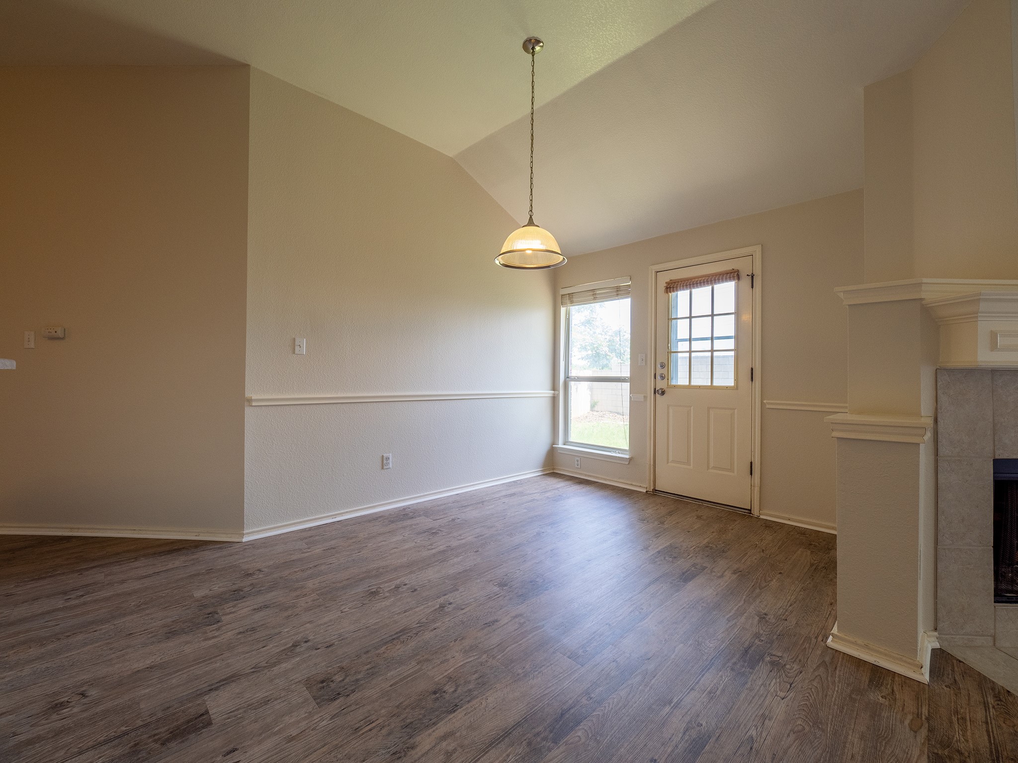 1727 Rosenborough Lane South Round Rock, TX 78665 - Photo 10 of 19