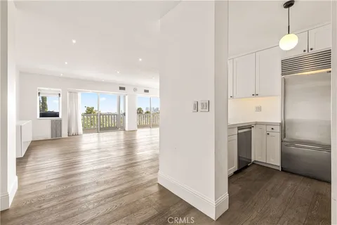 $1,495,000 | 999 North Doheny Drive, Unit 310, West Hollywood, CA 90069