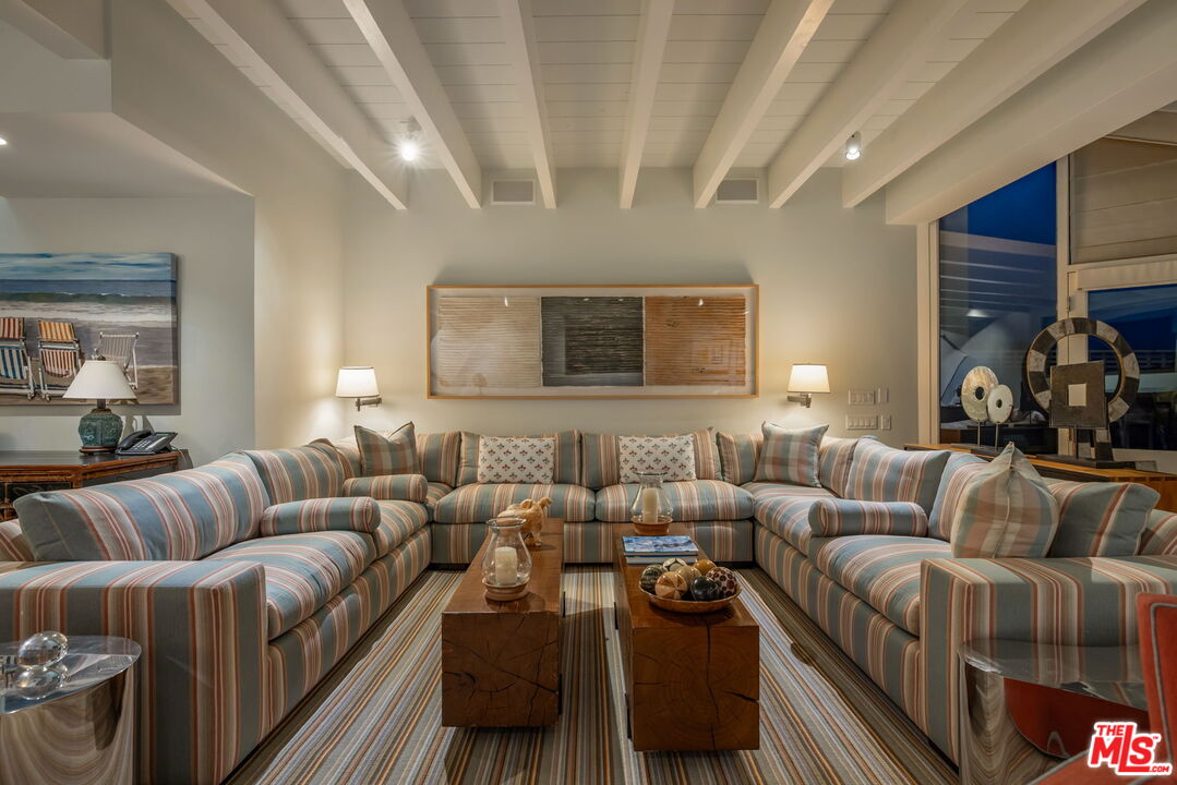 23758 Malibu Road Malibu, CA 90265 - Photo 4 of 36