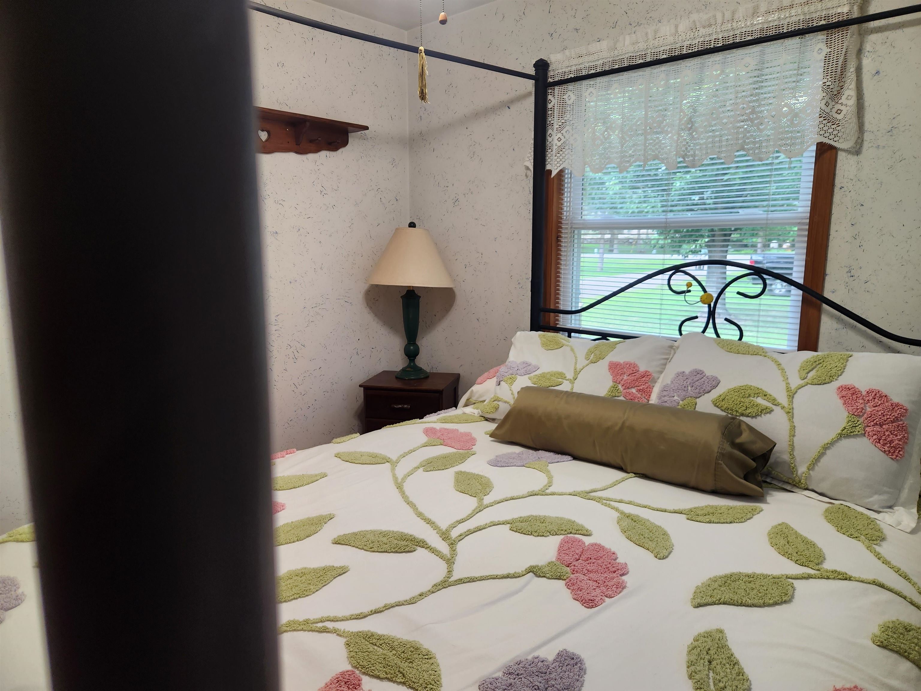 2011 Flanders Road Charlotte, MI 48813 - Photo 40 of 90
