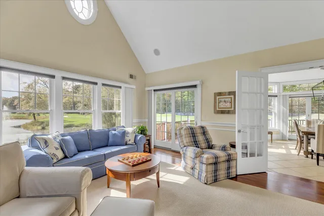 $2,395,000 | 220 Dun Robin Road, Mashpee, MA 02649