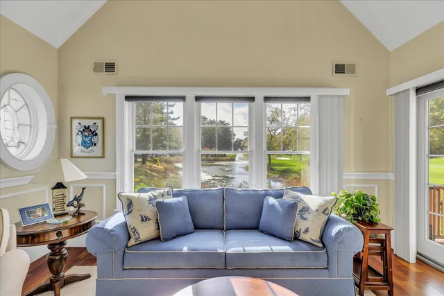$2,395,000 | 220 Dun Robin Road, Mashpee, MA 02649