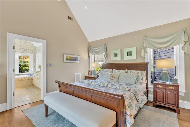 $2,395,000 | 220 Dun Robin Road, Mashpee, MA 02649