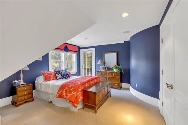 $2,395,000 | 220 Dun Robin Road, Mashpee, MA 02649