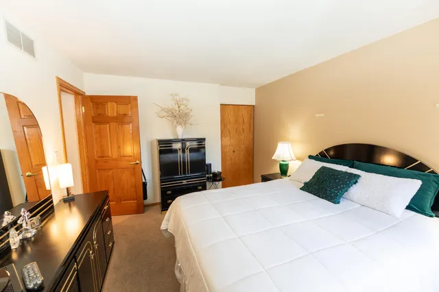 $394,000 | W174N8125 Shady Lane, Menomonee Falls, WI 53051