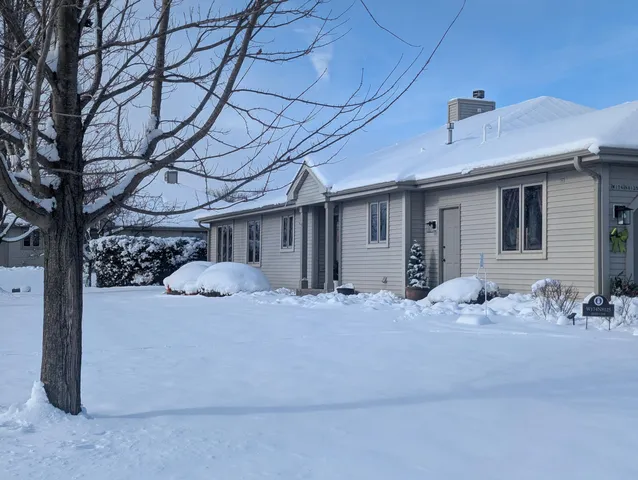 $394,000 | W174N8125 Shady Lane, Menomonee Falls, WI 53051