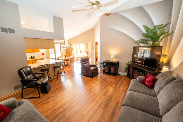 $394,000 | W174N8125 Shady Lane, Menomonee Falls, WI 53051