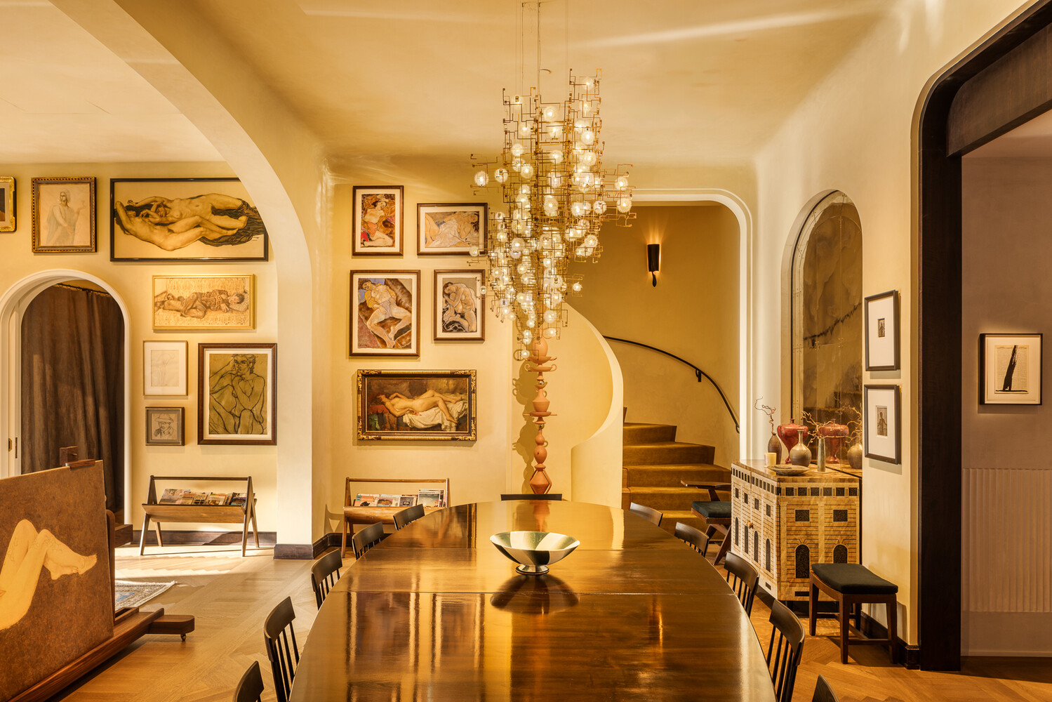 20 Greene Street, Unit PH Manhattan, NY 10013 - Photo 8 of 38 a view of a room with gym equipment