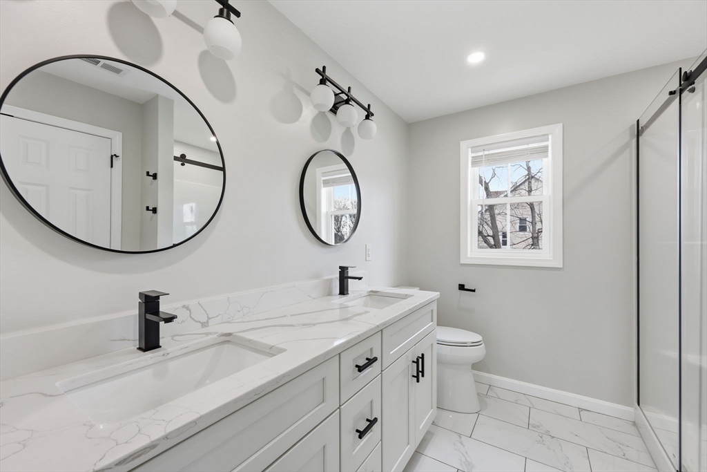 14 Crane Street, Unit 14 Springfield, MA 01104 - Photo 12 of 20