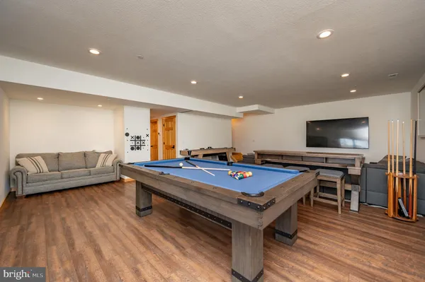 $999,900 | 828 North Camp Road, McHenry, MD 21541