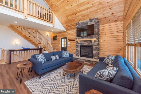 $999,900 | 828 North Camp Road, McHenry, MD 21541