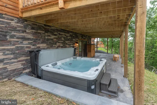 $999,900 | 828 North Camp Road, McHenry, MD 21541