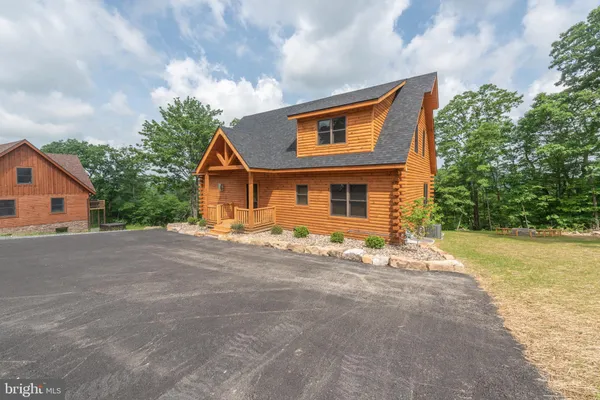 $999,900 | 828 North Camp Road, McHenry, MD 21541