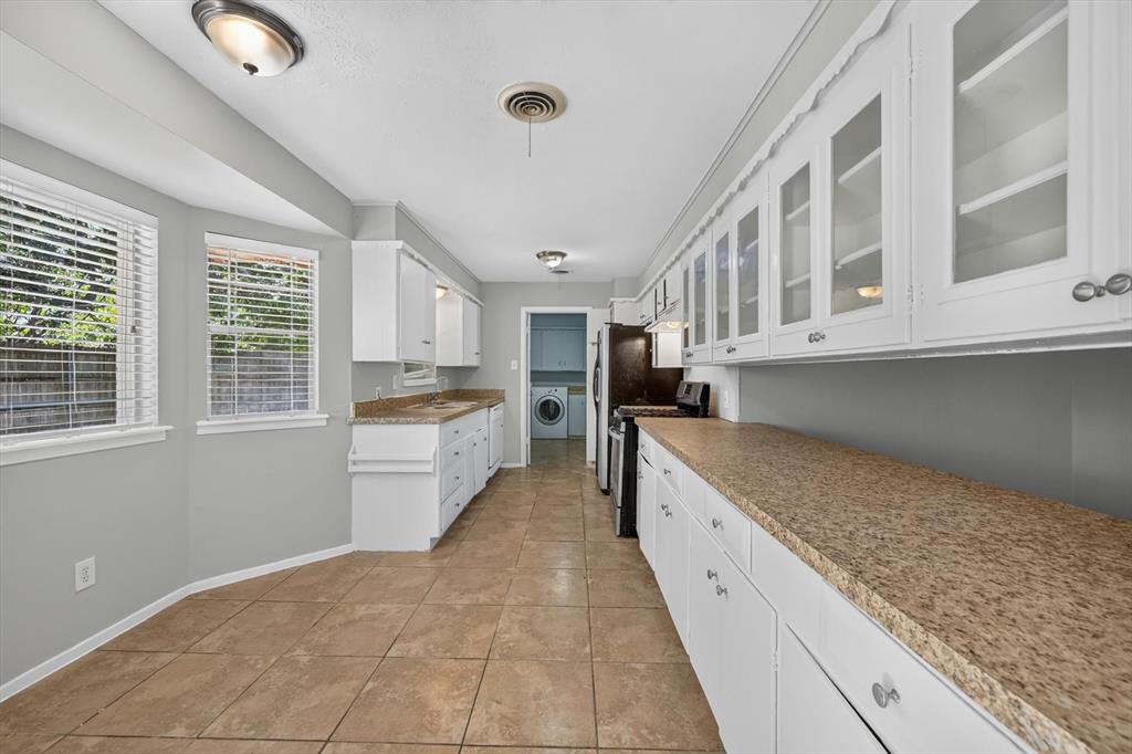 7200 Ellis Road Fort Worth, TX 76112 - Photo 12 of 36