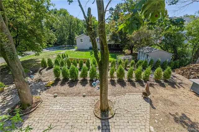 $6,000 | 530 Orangeburg Road, Pearl River, NY 10965