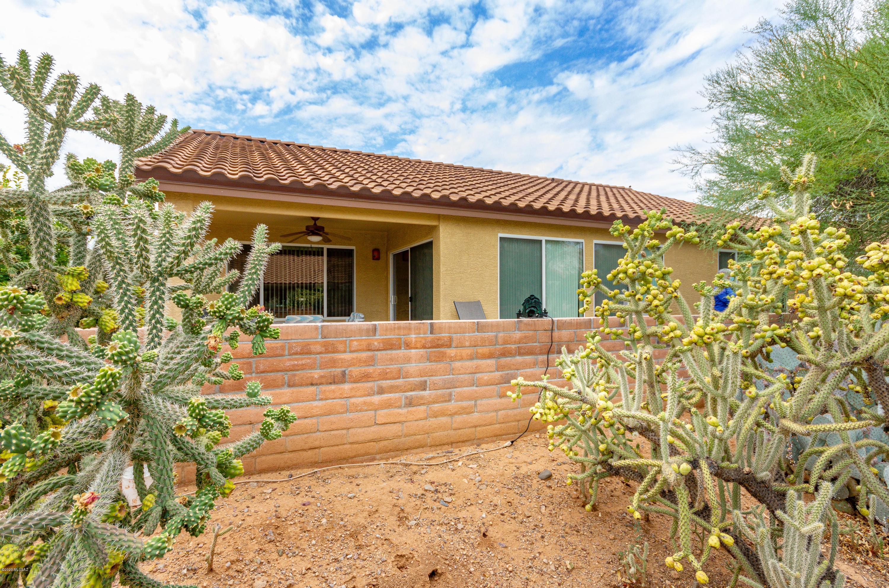 1436 North Bank Swallow Road Green Valley, AZ 85614 - Photo 42 of 44