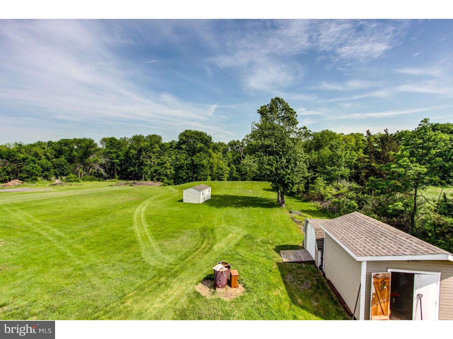 406 Ridge Road Sellersville, PA 18960 - Photo 21 of 25 View in Back