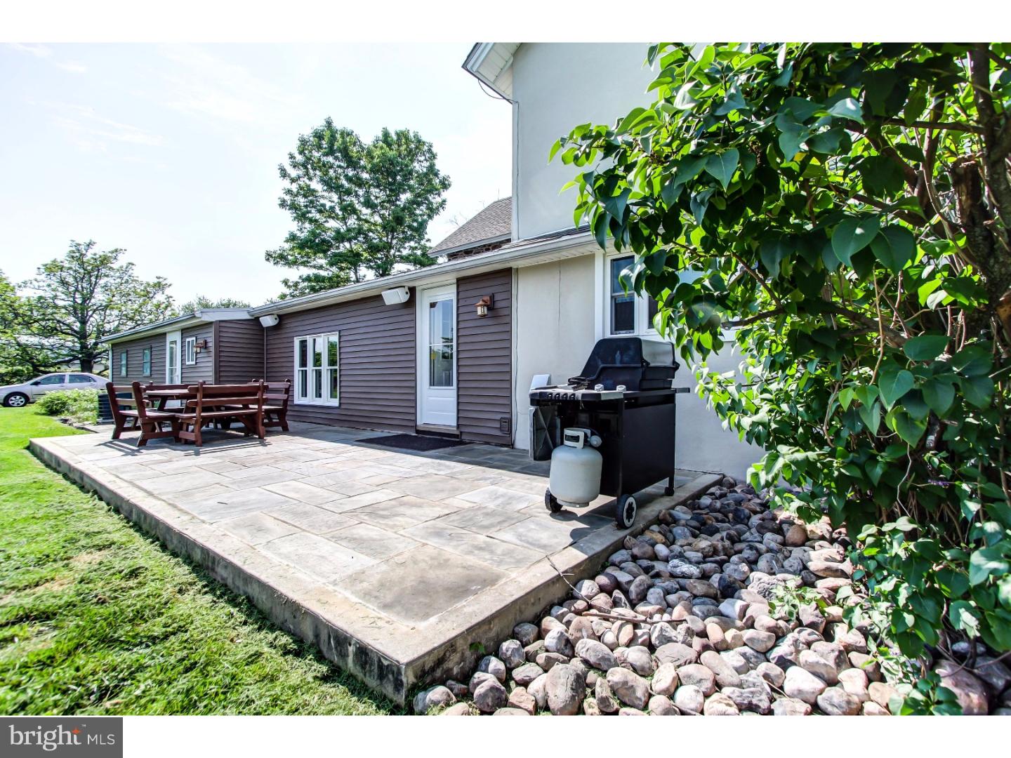 406 Ridge Road Sellersville, PA 18960 - Photo 23 of 25 Patio