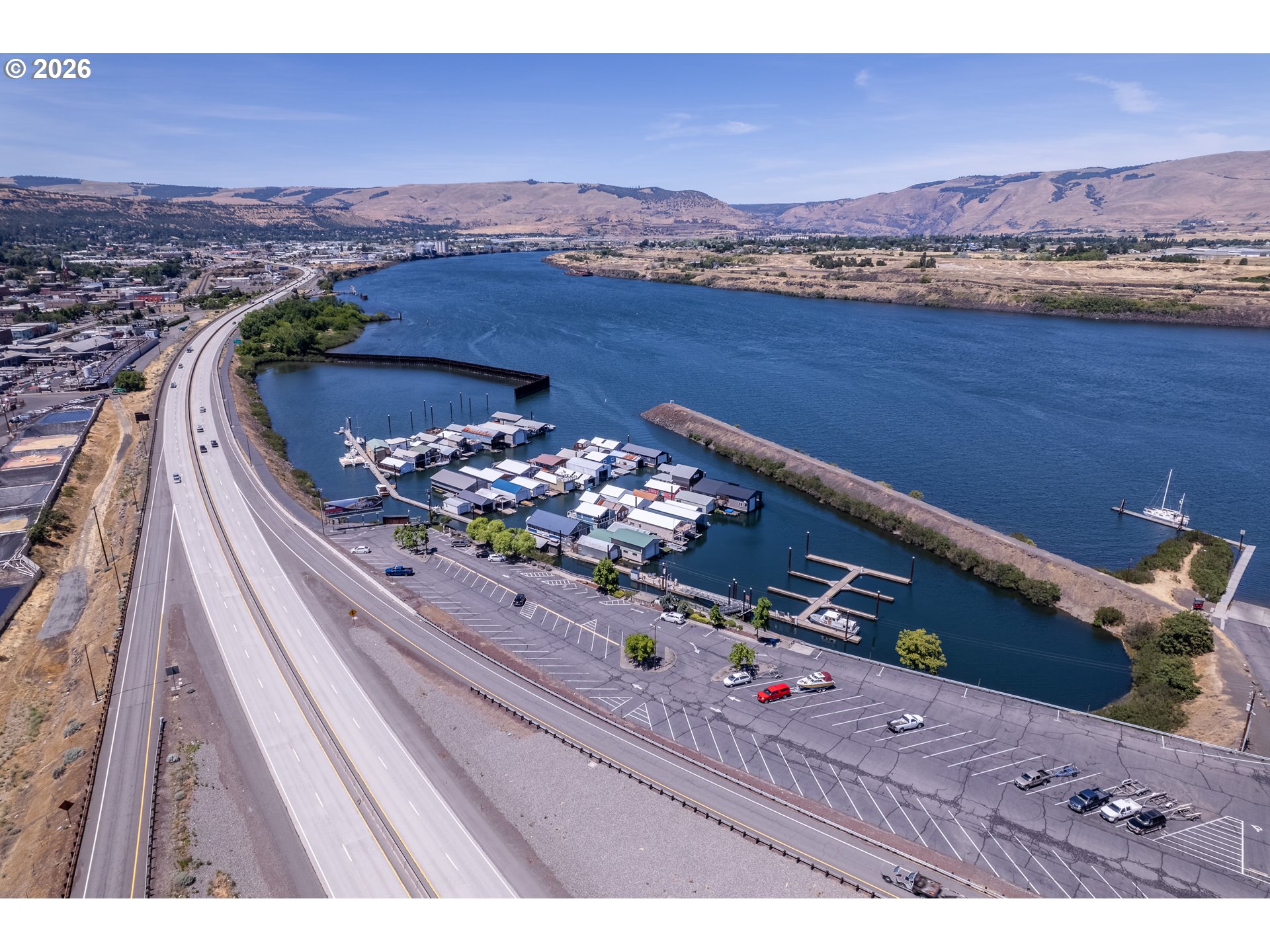 101 North Boat Basin Road, Unit B 16 The Dalles, OR 97058 - Photo 2 of 43