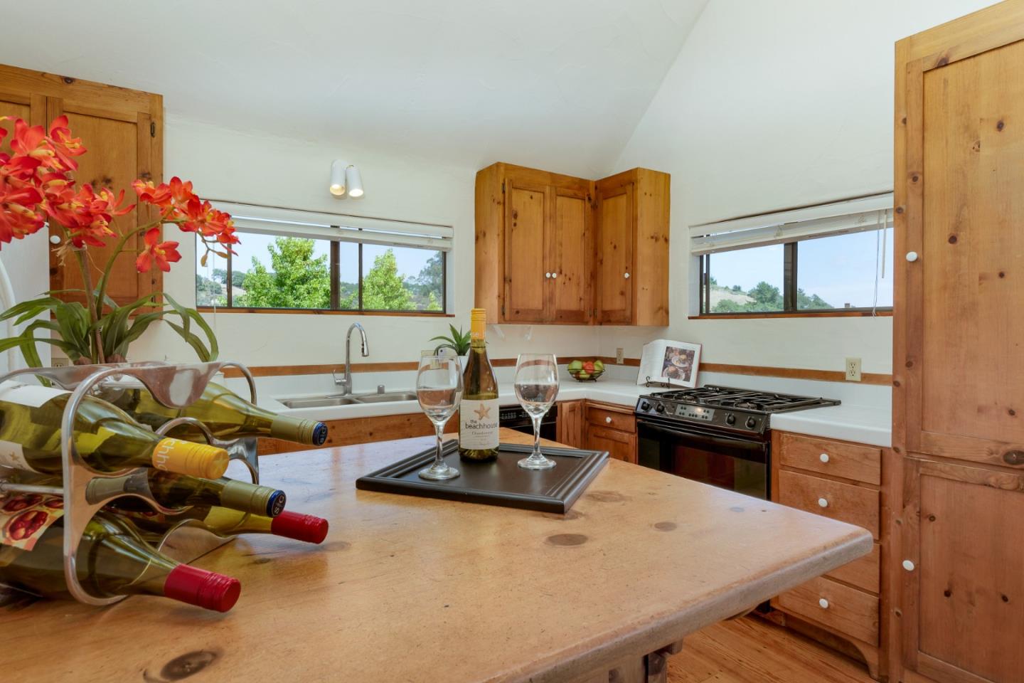 185 La Cima Street Soquel, CA 95073 - Photo 13 of 39 a kitchen with a sink appliances and cabinets