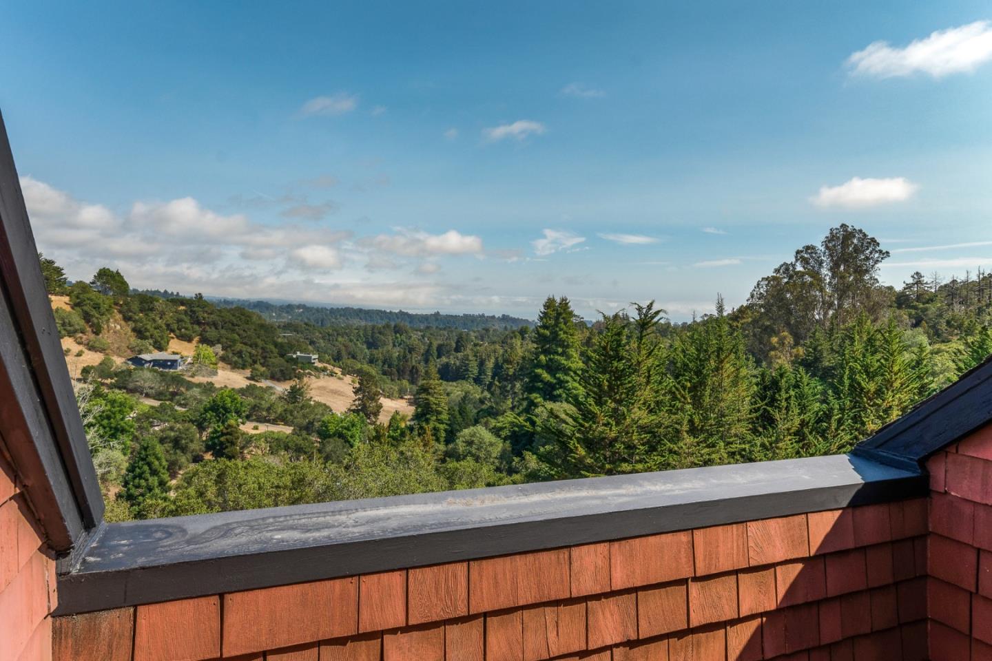 185 La Cima Street Soquel, CA 95073 - Photo 24 of 39 a view of a city from a balcony