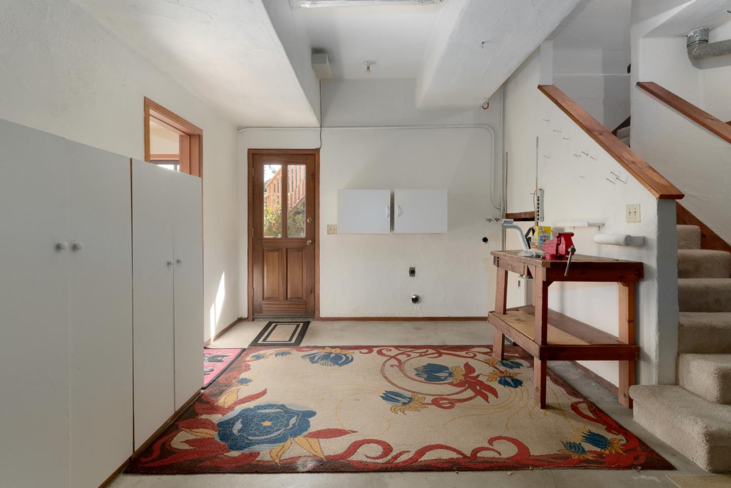 185 La Cima Street Soquel, CA 95073 - Photo 36 of 39 a room with furniture and wooden floor