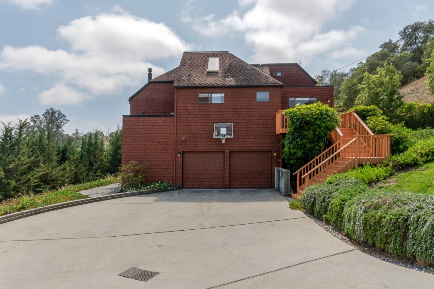 185 La Cima Street Soquel, CA 95073 - Photo 5 of 39 a front view of a house with a yard