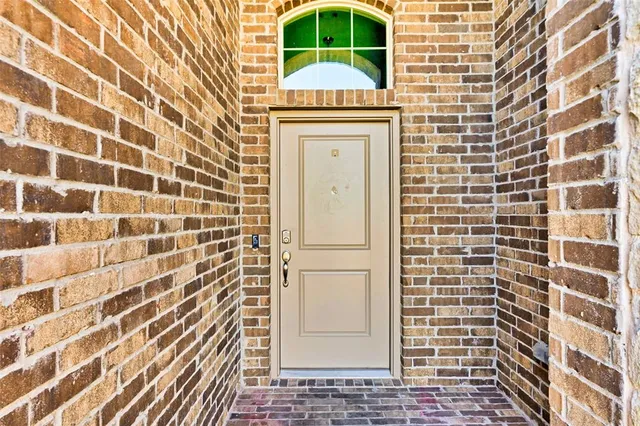$2,499 | 11057 Temple Gdns Trail, Fort Worth, TX 76052