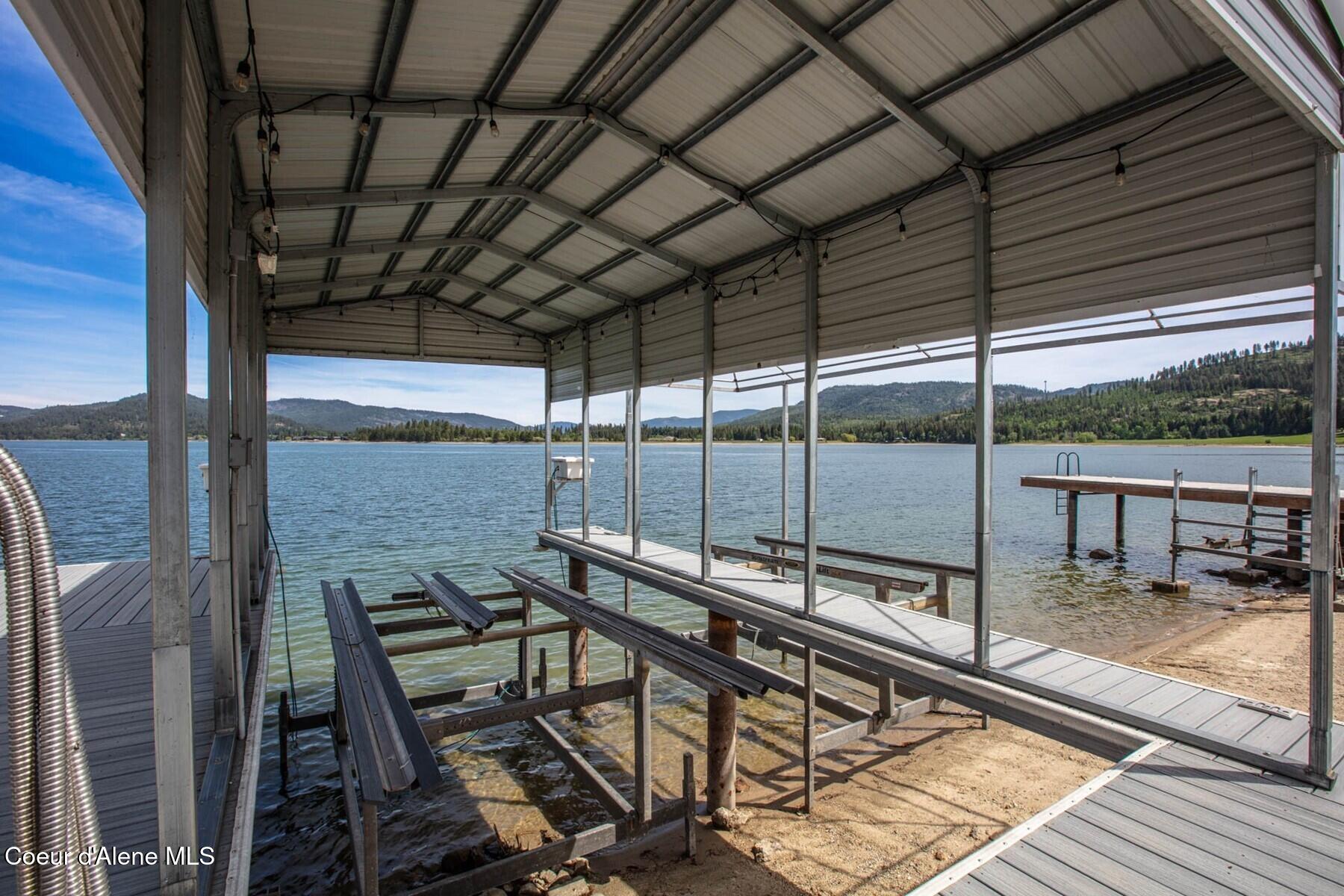 433 Campbell Point Road Laclede, ID 83841 - Photo 7 of 70 Covered Boat Lift