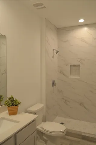 $2,650 | 10313 Cascade Range Lane, Conroe, TX 77384