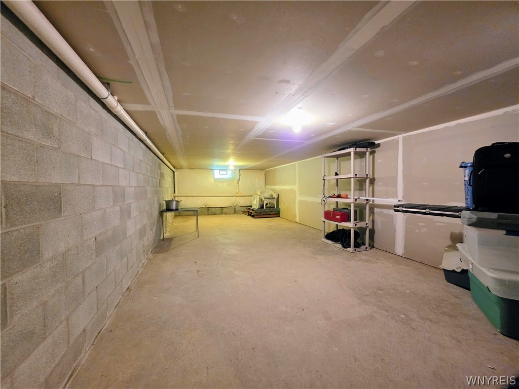 151 Chestnut Street Wilson, NY 14172 - Photo 27 of 30 Huge, private and secure bonus room 14' x 30'