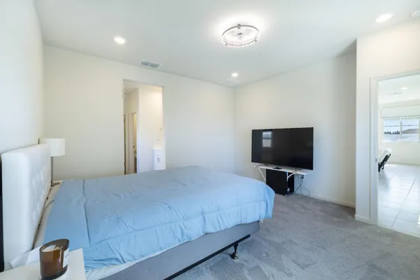 $675,000 | 989 Carbahal Street, Winters, CA 95694
