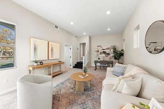 $999,000 | 21547 Trail Blazer Lane, Escondido, CA 92029