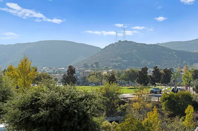 $999,000 | 21547 Trail Blazer Lane, Escondido, CA 92029